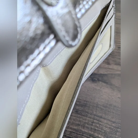 Franco Sarto Metallic Silver Leather Clutch Wallet Organizer Snap Closure - Picture 6 of 7